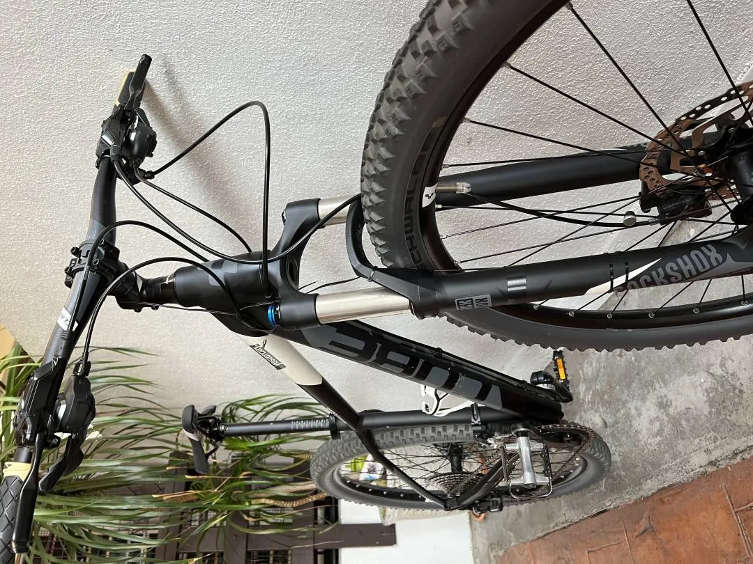 2018 Cube Acid 29er
