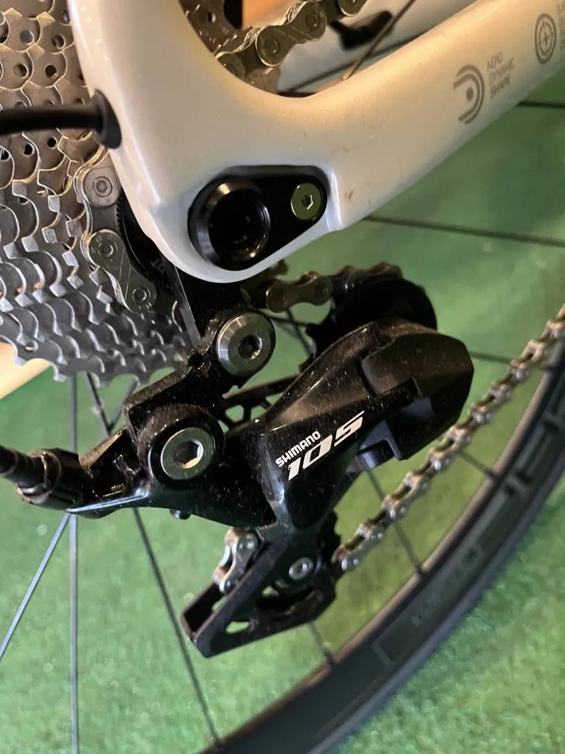 TRINITY 701 Carbon Aero