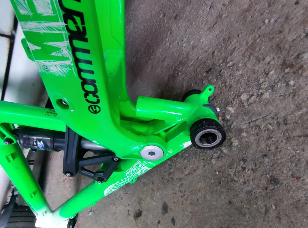 Commencal meta 6 size m 26"