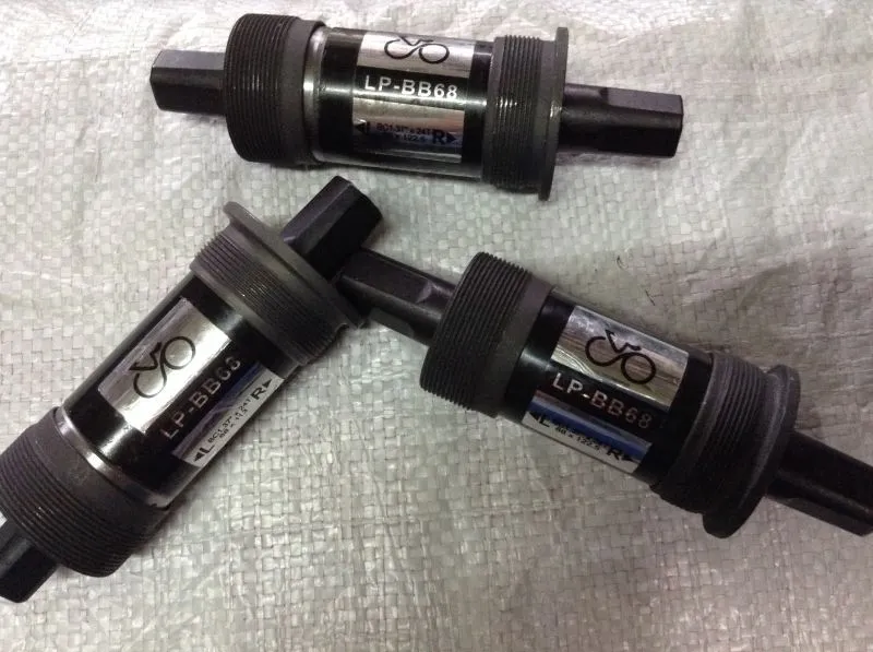 Seal bearing BB @ free pos