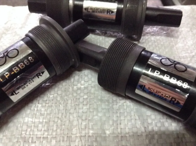 Seal bearing BB @ free pos