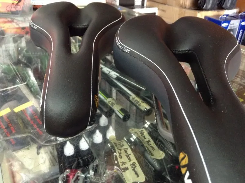 Velo Plush 2107 sport saddles (free pos w.m)