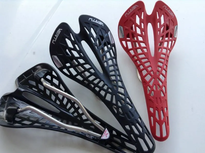 Vertu Spyder light saddles 150g @ free pos