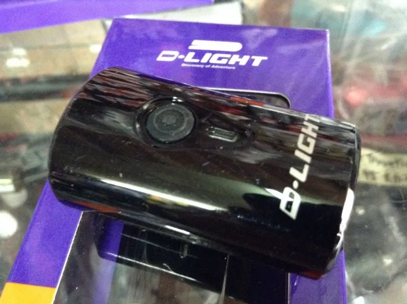 D-Light  USB Recharge Light (Taiwan) free pos w.m