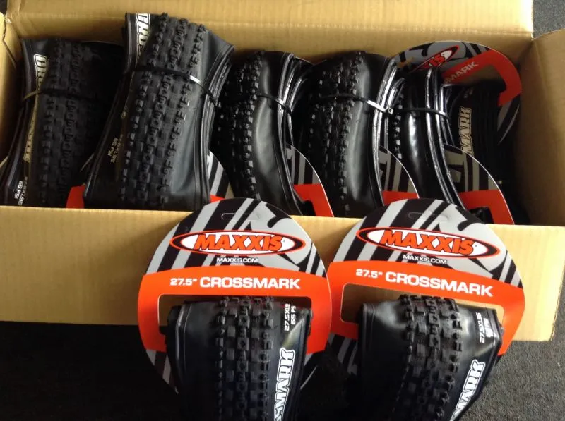 Maxxis Crossmark 27.5 x 1.95 / 1pair / Taiwan (free pos w.m)