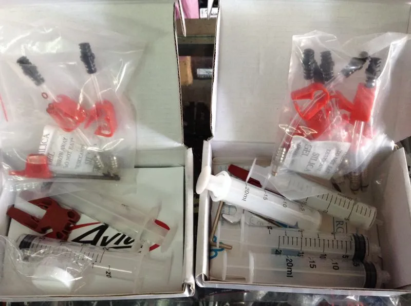 Universal Bleeding Kit shimano,avid,Magura (free pos w.m)