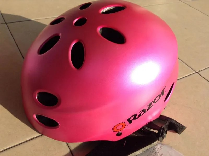 Razor Full Cover Helmet  Folding/MTB --  free courier
