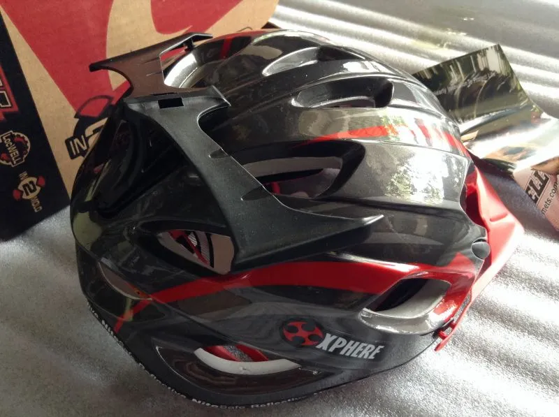 Prowell X-9 X-Phere Black/Red (Taiwan) Size M @ free pos