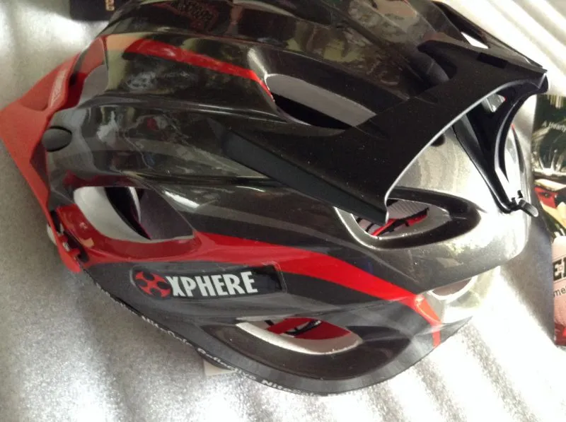 Prowell X-9 X-Phere Black/Red (Taiwan) Size M @ free pos