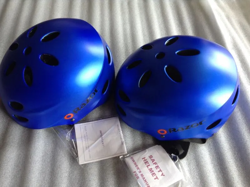 Razor 100% Safety Helmet @ free pos