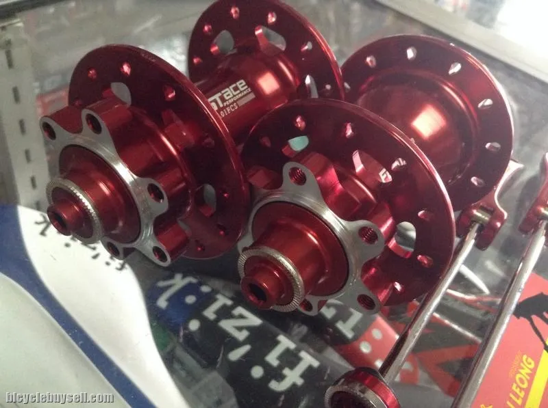 FastAce MTB/Folding Disc Hub New 24H (free pos w.m)