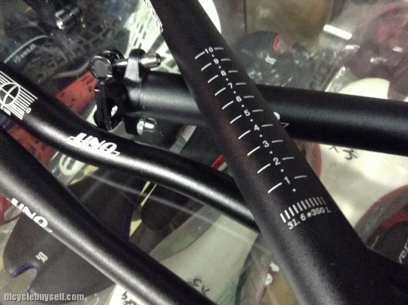 Uno HandleBar,Stem,Seatpost (free pos w.m)