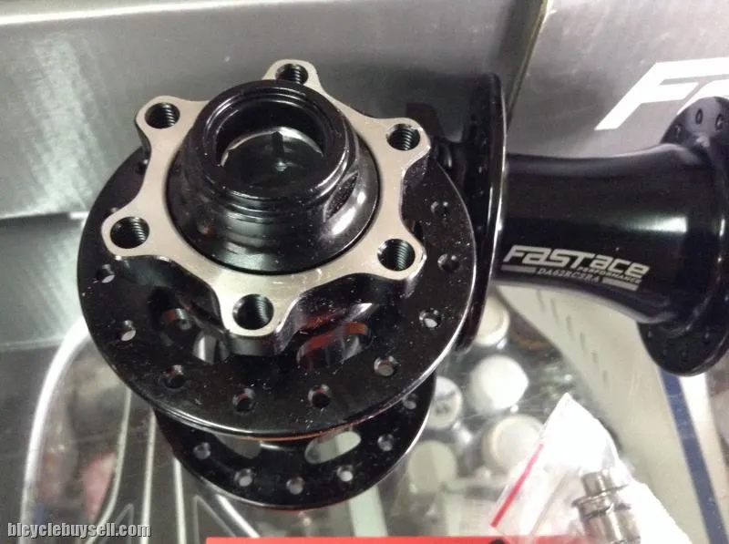 FastAce DA 62RC front hub 9,15mm (free pos w.m)