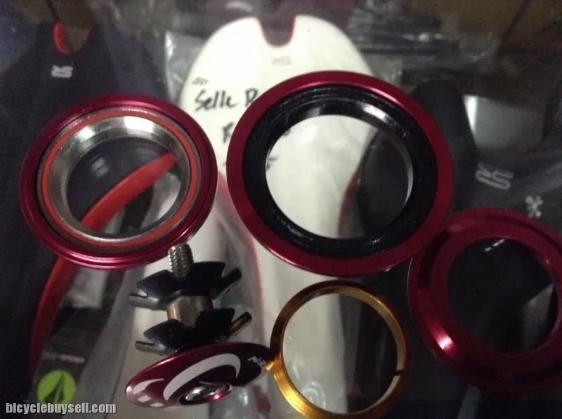 Token Fast Rolling Tapered Headset 44-55mm (free pos w.m)