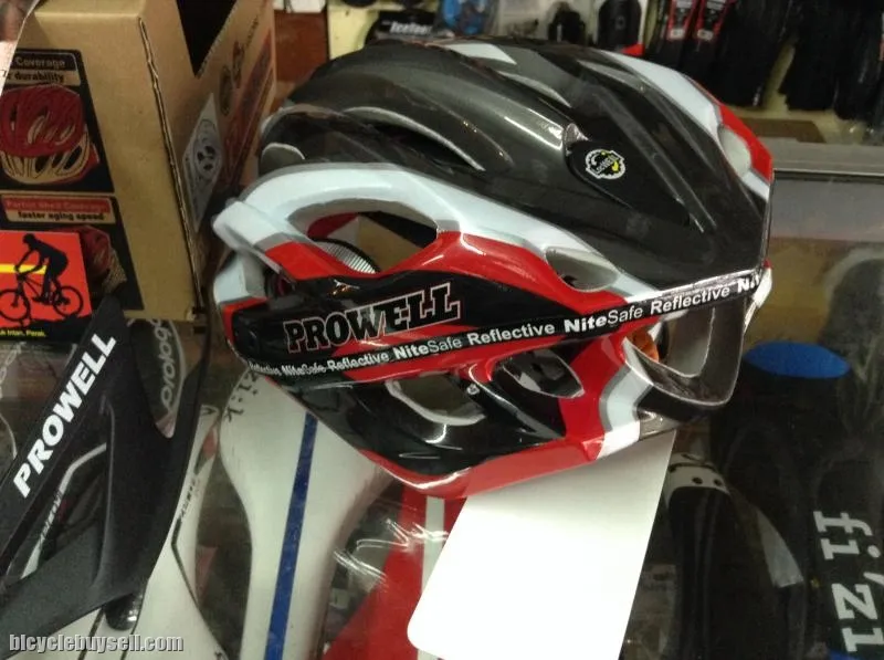 Prowell Taiwan Race Helmet - M and L (free pos w.m)