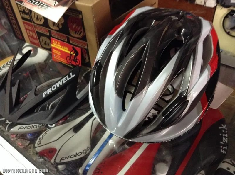 Prowell Taiwan Race Helmet - M and L (free pos w.m)