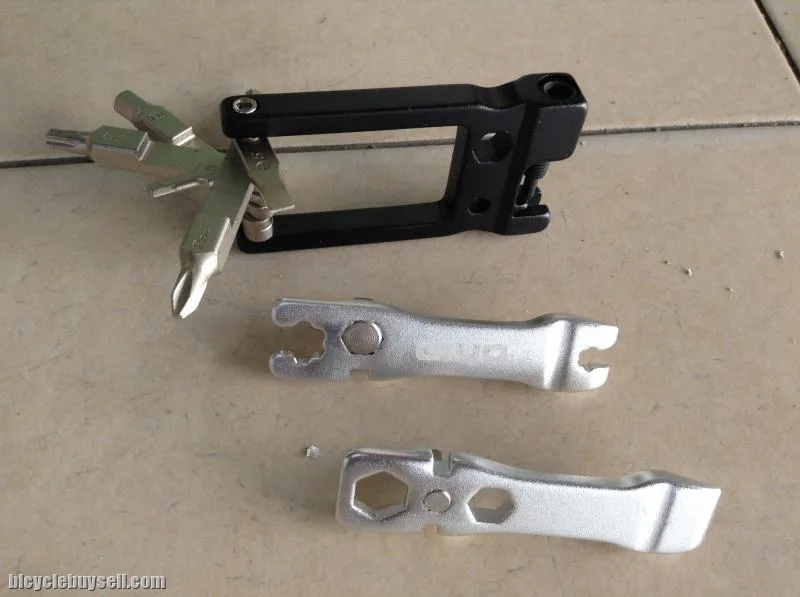 GIYO Bicycle Multi Tools -- free Courier