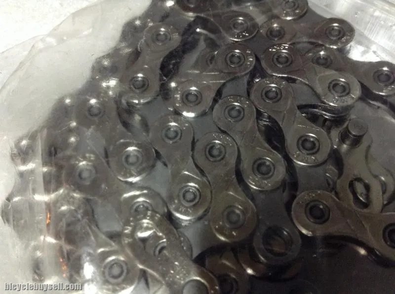 KMC X11 Chain For 11Speed  Taiwan  @ free pos