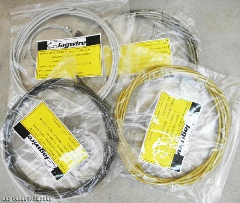 Jagwire Carbon Housing Road Brake/Shifter | Inner Road Cable @ free pos