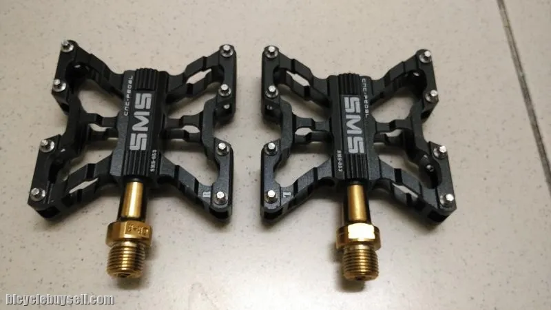 SMS-053 CNC Seal Bearing Padel