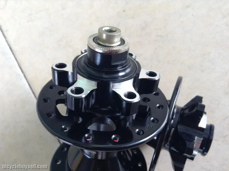 Novatec Hub 11speed SRAM XX1 Use -- free Courier