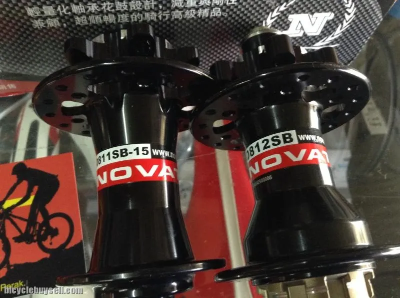Novatec D811 F:15/R:9mm / XD Body SRAM 11speed  (free pos w.m)