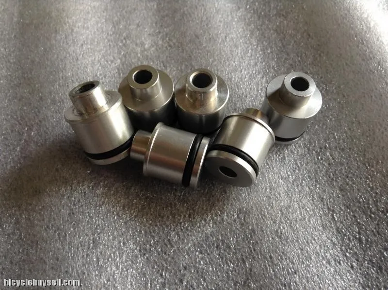 Hub Converter 15mm To 9mm | Thru axle-QR  @ free pos