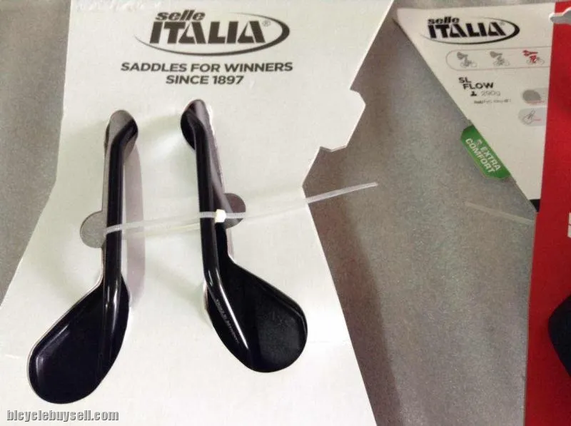 Selle Italia SL Flow Saddle | Italian Design | Comfort | 290g @ free pos