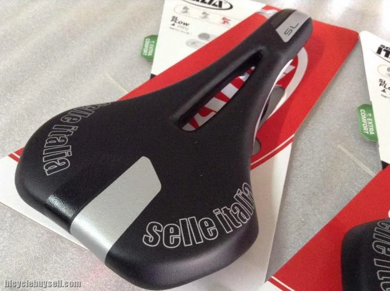 Selle Italia SL Flow Saddle | Italian Design | Comfort | 290g @ free pos