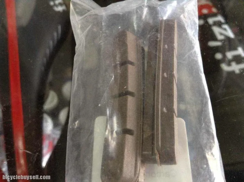 Shimano Dura-Ace Grade Carbon Brake Pad / Taiwan (free pos w.m)
