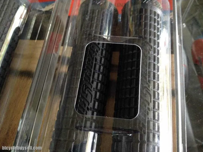 Lizard Skin Hi-Performance Grip / Single Compound (free pos w.m)