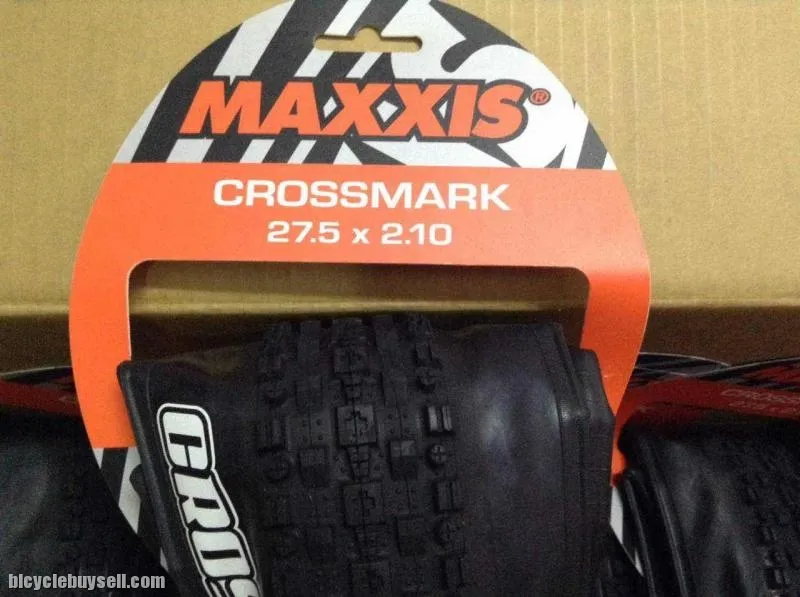 Maxxis Crossmark 27.5 x 2.1 - Folding Bead  (Pair) Taiwan -- free courier