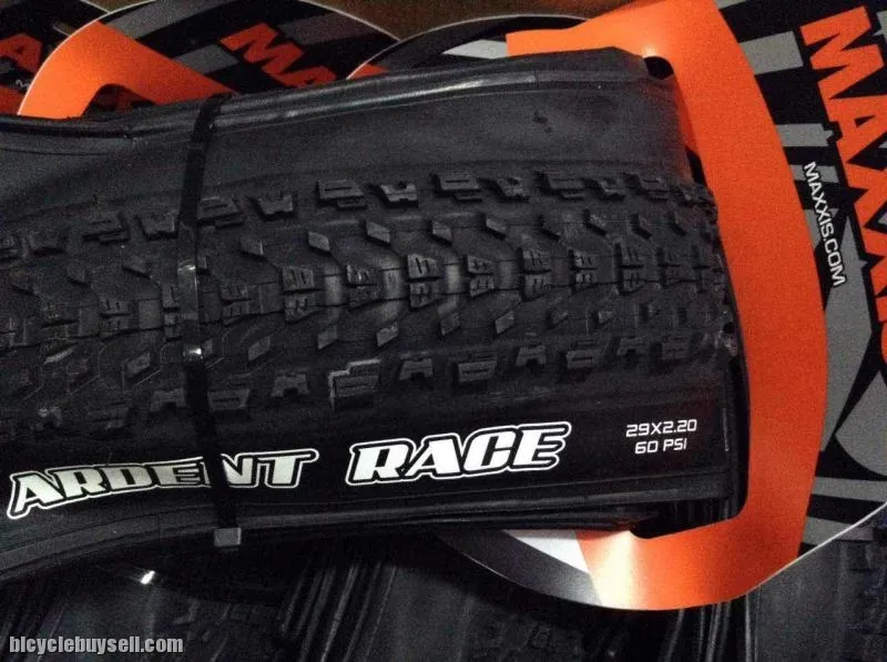 Maxxis Ardent Race 29er 2.2 EXO Protection - Tubeless Ready Tires (Pair) -- free courier