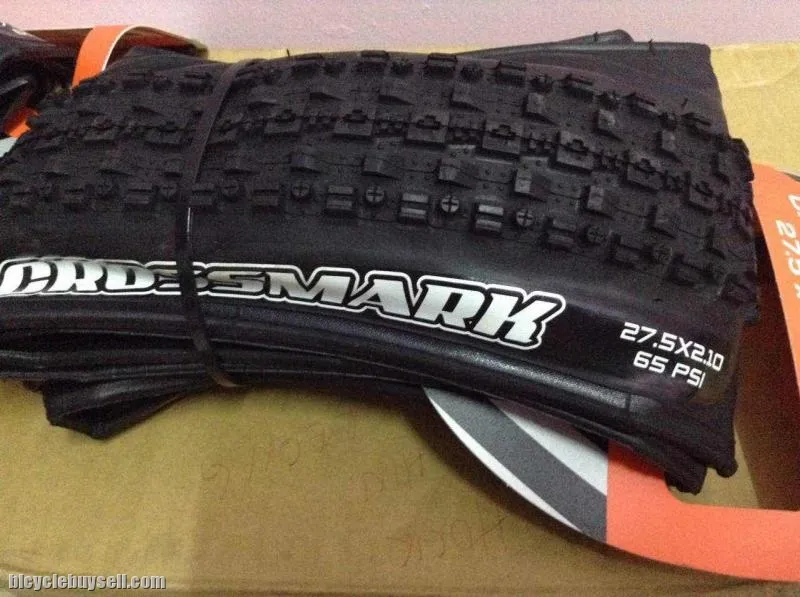 Maxxis Crossmark 27.5 x 2.1 / 1pair / Taiwan  (free pos w.m)