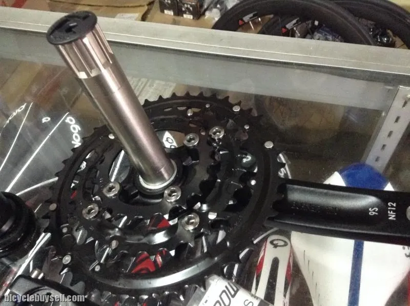 Prowheel XC Pro Hollow Cranks With BB / Taiwan (free pos w.m)
