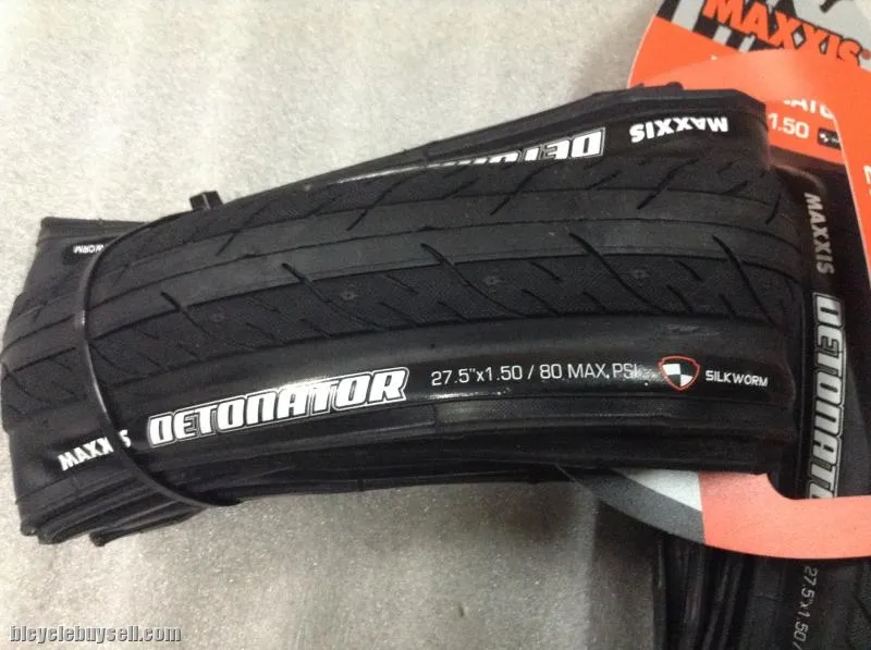 Maxxis Detonator Slick Tires | 27.5 x 1.5 | Folding Bead 1Pair  @ free pos