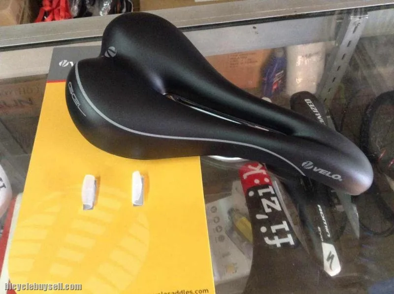 Velo Voam Eagle O / Gel Saddles  (free pos w.m)
