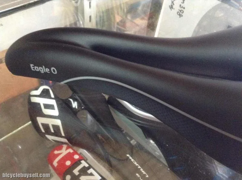 Velo Voam Eagle O / Gel Saddles  (free pos w.m)