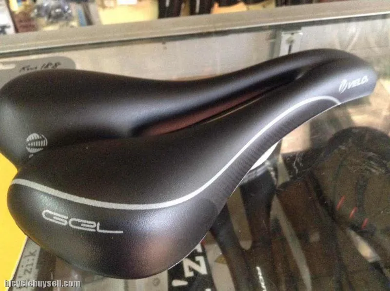 Velo Voam Eagle O / Gel Saddles  (free pos w.m)