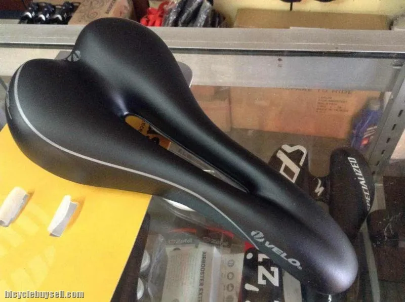 Velo Voam Eagle O / Gel Saddles  (free pos w.m)
