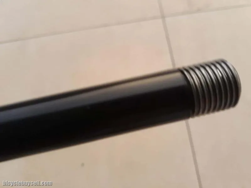RockShox Thru Axle - 15mm Axle Fork Replacement (RockShox Only) -- free courier