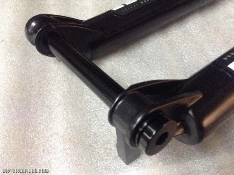Fox Fork 15mm Axle Kabolt Design ( Fox Fork Use Only ) 15mm Axle @ free pos