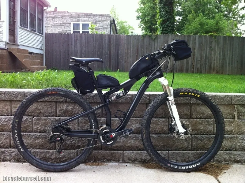 Topeak Mondo Pack Hydro Saddles Bag With Bottle Carrier - Taiwan Made -- free courier