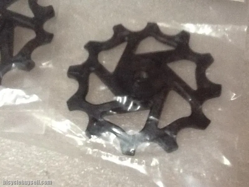 Gear King Rear Deraileur 12T Pulley Custom Big Caset Stable Chain