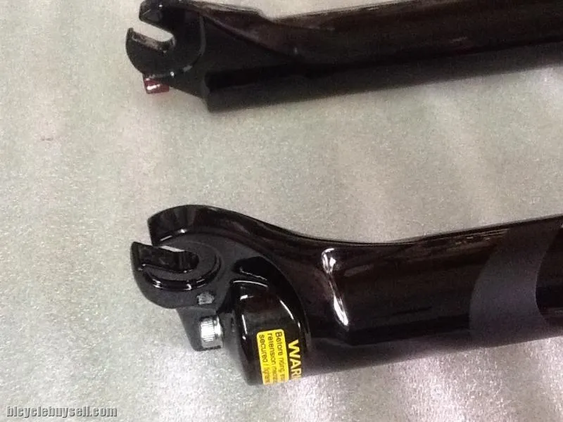 Epixon 29er | All Black |  Non Tapered New Model | QR | Remote Lockout | Latest Model  @ free pos