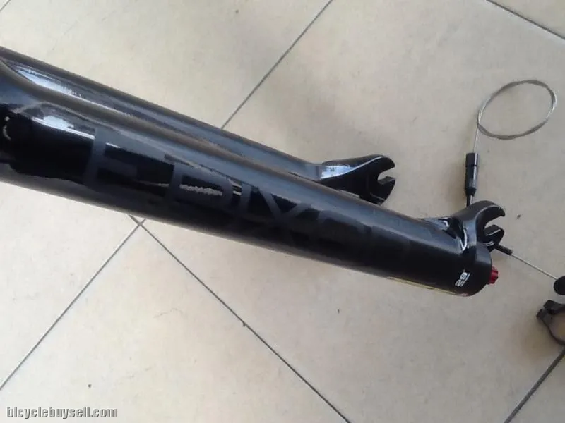 Epixon 29er Air Forks - Remote Lockout - All Black - 9mm QR - New Facelift   -- free courier