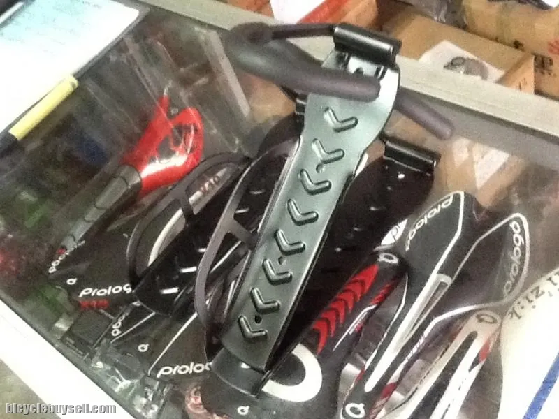 Bike Display Wall Hanger (free pos w.m)