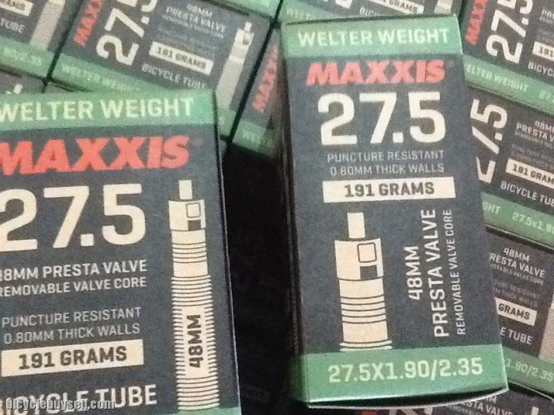 Maxxis Light Weight Tubes 27.5/650b-1.9-2.35 Presta Tuib / Taiwan