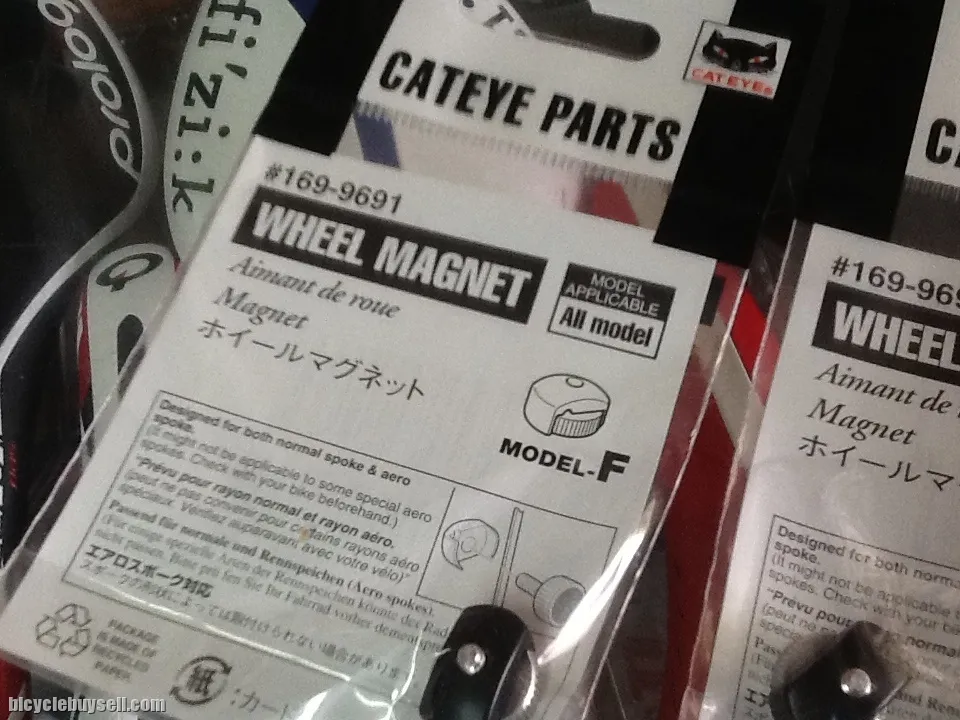 Cateye Wheel Magnet / For All Model Compatible - Japan (free pos w.m) Promotion