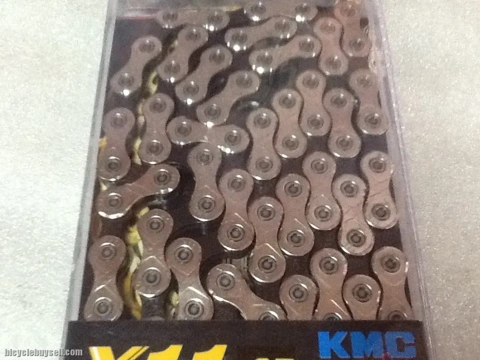KMC X11 -  93 World Chain | X2.0 | Original - Made In Taiwan  @ free pos